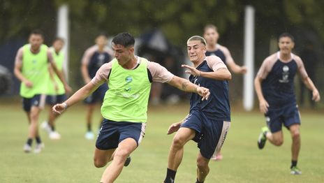 ¿Por qué se cayó el préstamo de Cayetano Bolzán a San Martín de Tucumán? ¿Por qué se cayó el préstamo de Cayetano Bolzán a San Martín de Tucumán?
