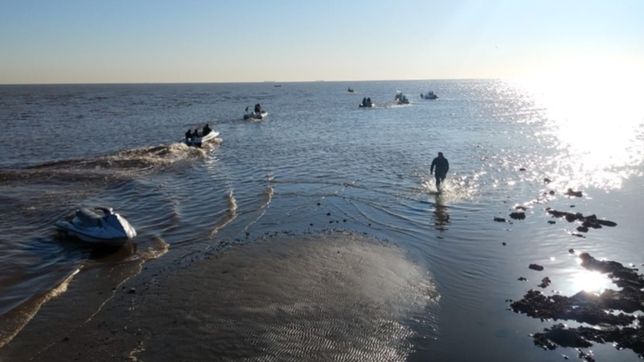 secco organiza una busqueda por tierra con caballos para dar con los pescadores perdidos