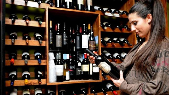 via libre a la venta de bebidas alcoholicas: ya se pueden comprar hasta las 23