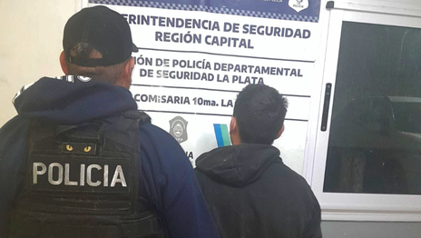 Detuvieron a Milanesa en La Plata, un ladrón que le robó a su amigo y le tiró a matar Detuvieron a Milanesa en La Plata, un ladrón que le robó a su amigo y le tiró a matar