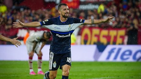Tras ser el salvador de Gimnasia, Nicolás Colazo vuelve a jugar al fútbol argentino