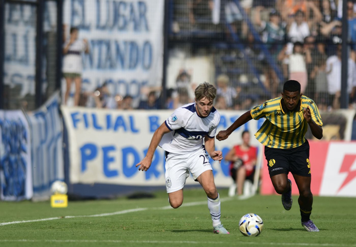Gimnasia y Aldosivi igualan 1 a 1. Gimnasia y Aldosivi igualan 1 a 1.