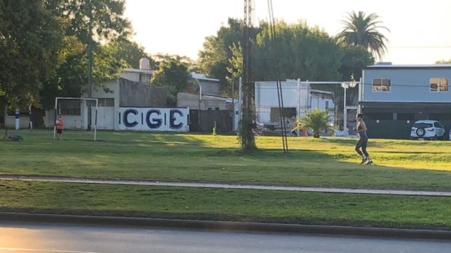 denunciaron a otra runner corriendo en la rambla de 72 en plena cuarentena en la plata