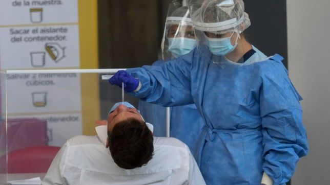 crece la preocupacion por el aumento de casos de la variante delta sin nexo con viajeros