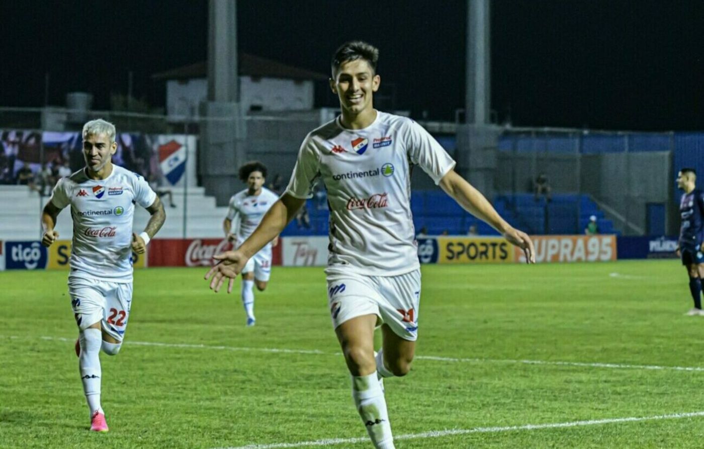 Gustavo Aguilar Nacional.jpg