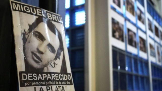 realizaron una nueva vigilia a 28 anos de la desaparicion de miguel bru