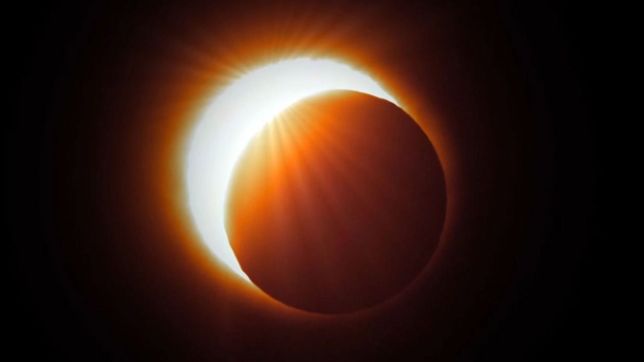 paso a paso: como armar una caja oscura para poder ver el eclipse de sol