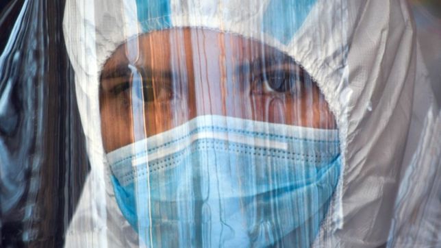 tras un ano y medio de pandemia, habilitan las vacaciones para trabajadores de la salud