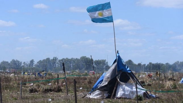 piden a la justicia el desalojo de una toma en la plata