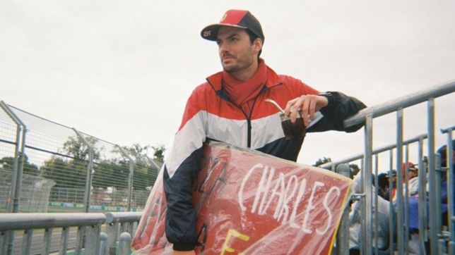 un platense viajo 11.603 kilometros para ver la formula 1 y fue viral gracias a ferrari