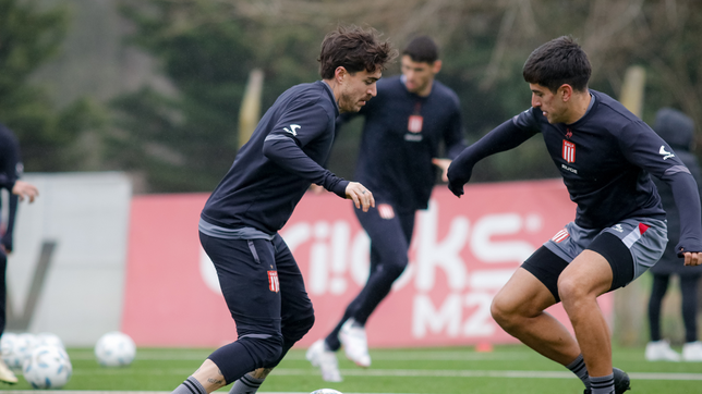 un juvenil sorprendio a dominguez y se sumo al plantel de estudiantes