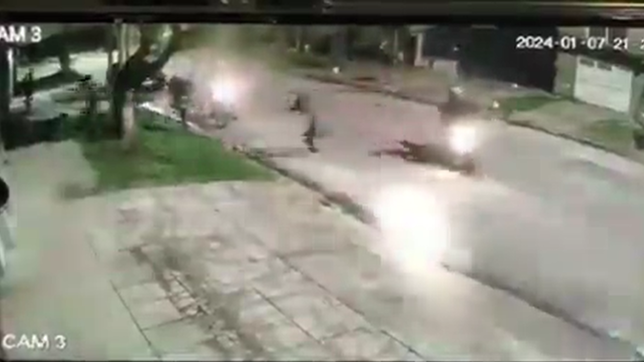 estaba por ser padre y motochorros lo mataron en la puerta de su casa