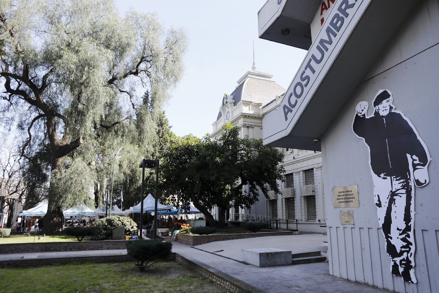 La imagen de Julio López en el edificio de la UNLP