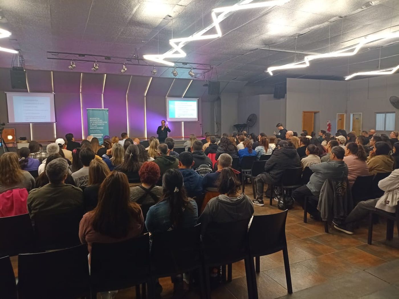 La Municipalidad de La Plata y la Iglesia Evangélica lanzan capacitaciones para prevenir adicciones