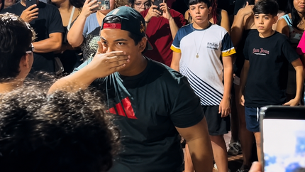 Se viene la primera competencia de farmear aura en La Plata