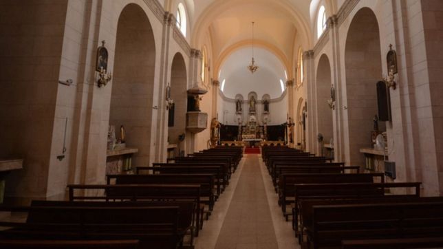 el arzobispado construira una nueva iglesia en la plata