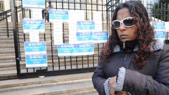 su ex la golpeo hasta dejarla ciega, esta por salir de la carcel y ahora teme por su vida