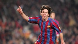 subastan a un precio millonario la servilleta en la que lionel messi firmo su primer contrato en barcelona subastan a un precio millonario la servilleta en la que lionel messi firmo su primer contrato en barcelona