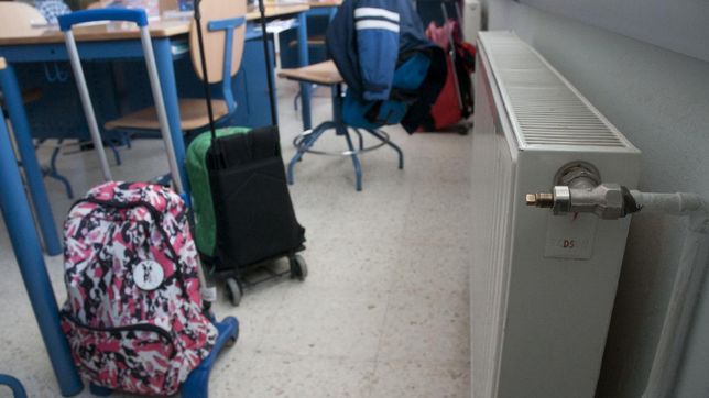 firmaron un acta de compromiso para garantizar la calefaccion en una escuela de la plata