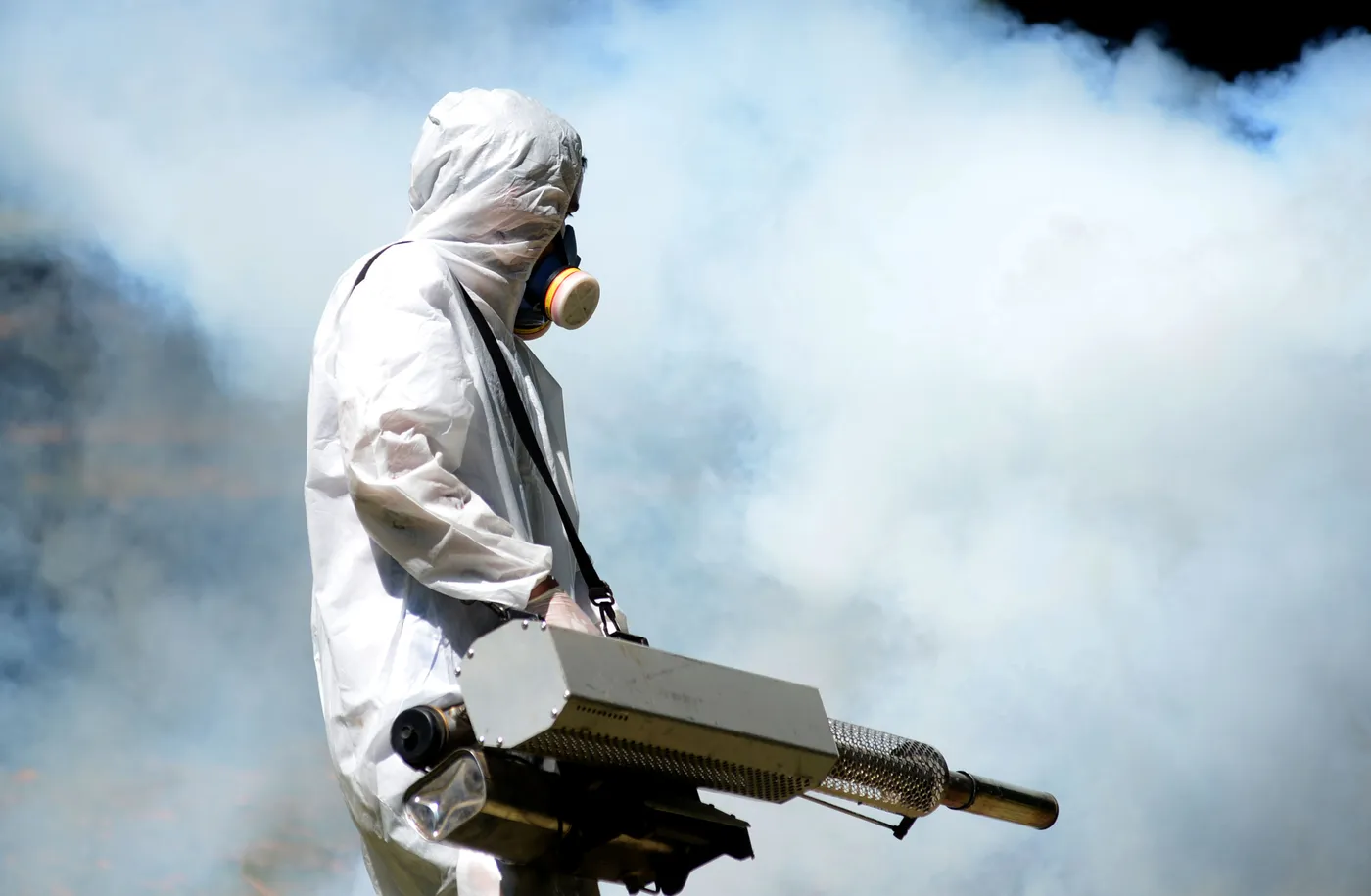 Los vecinos de La Plata siguen reclamando por fumigación para detener la invasión de mosquitos.