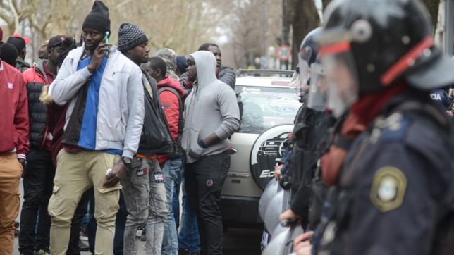 tres vendedores ambulantes fueron detenidos en un nuevo operativo en pleno centro