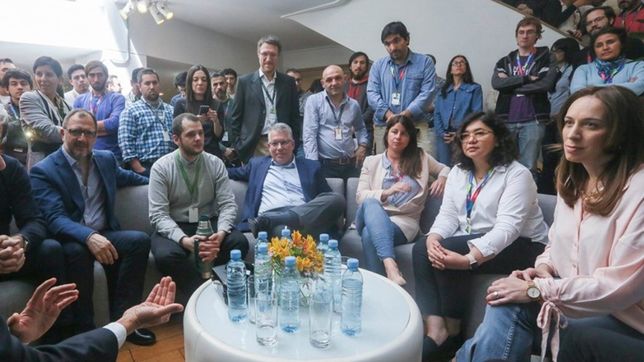 garro y vidal recorrieron las oficinas de la multinacional accenture en la plata