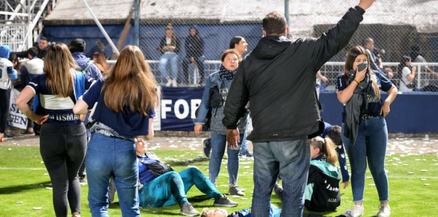 gimnasia boca incidentes bosque - gimnasia boca incidentes bosque cancha estadio