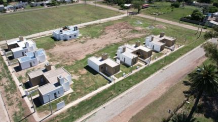 El ministro de Desarrollo Territorial y Hábitat aprobó la financiación de 44 viviendas