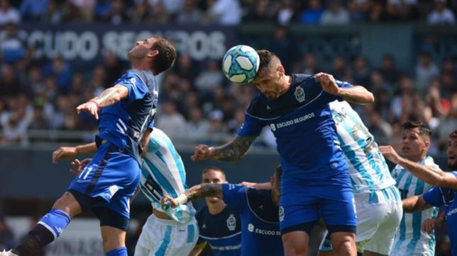 debut y derrota para maradona: gimnasia perdio frente a racing y se hunde en la tabla del descenso