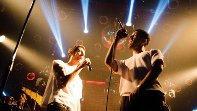 el kuelgue presenta fierrin en la plata