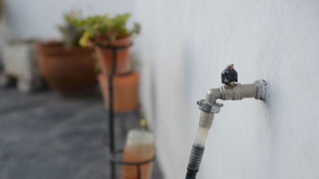 faltara agua en un sector de la plata por tareas de mantenimiento de absa en la red