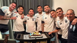 messi mostro la intimidad del festejo de su cumpleanos en pleno mundial