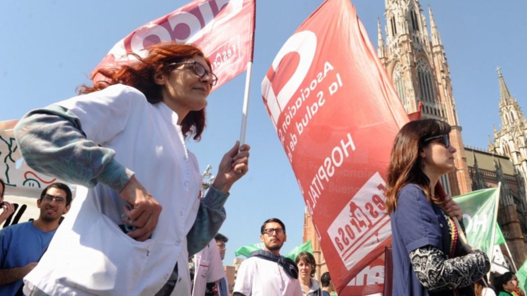 Aunque con reparos, los médicos bonaerenses cerraron la paritaria con 38% de aumento