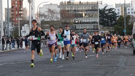 Así se vive la cuarta edición de la Media Maratón La Plata en las calles de la ciudad Así se vive la cuarta edición de la Media Maratón La Plata en las calles de la ciudad