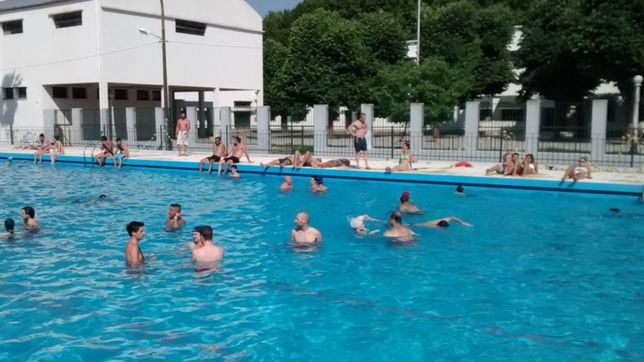 zumba y aquagym, las propuestas de la unlp para hacerle frente al calor del verano