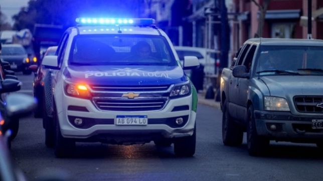 misterioso ataque en berisso: entro a un comercio, golpeo en la cabeza al dueno y escapo