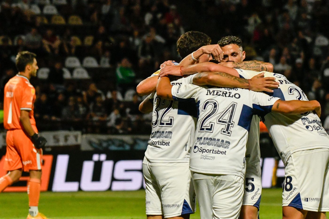 Gimnasia Platense Torres festejo gol (5)