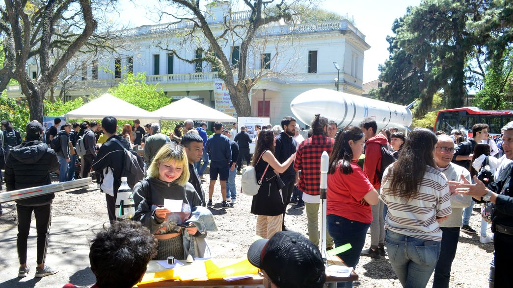 La Facultad de Ingeniería de la UNLP vuelve a abrir sus puertas a la comunidad para mostrar sus proyectos