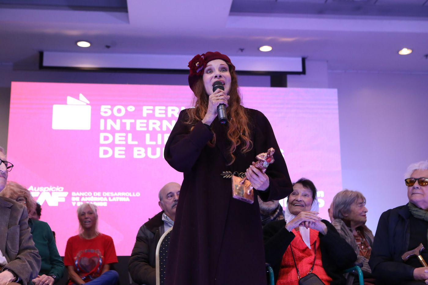 Homenaje feria del libro bonaerense dictadura(6)