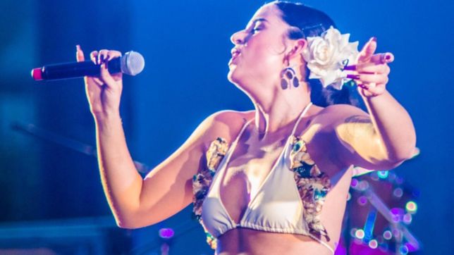 se extiende el matriarcado: ademas de mon laferte y bebe, nathy peluso llega la plata