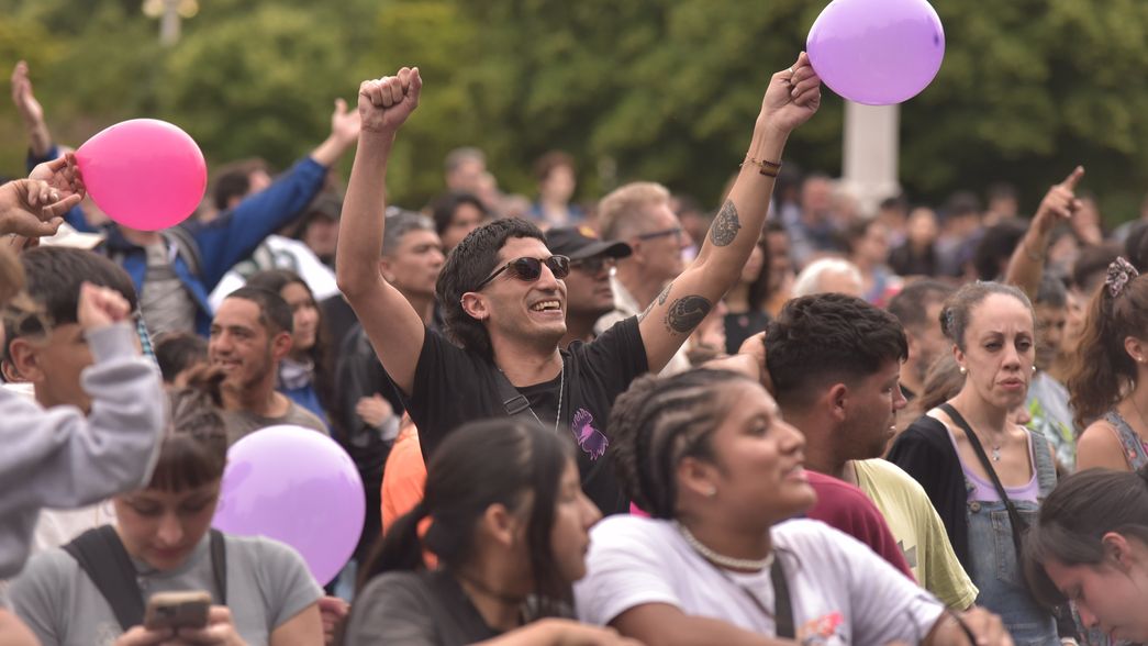 El Brazilian Day llega a Plaza Moreno con música, danza y gastronomía típica