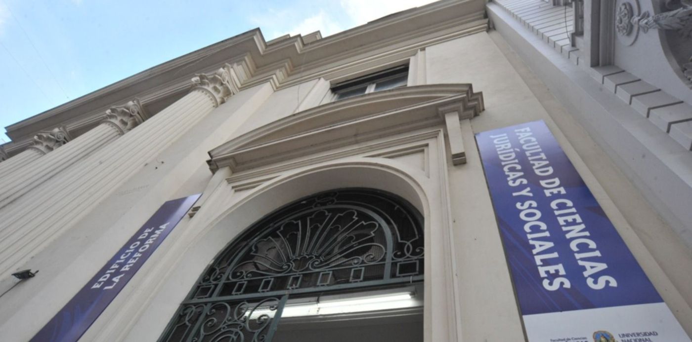 1536698798171.jpg?x=4&y=53&width=1493&height=746&rotate=0&scaleX=1&scaleY=1&ow=1500&oh=998&&cw=1920&ch=950