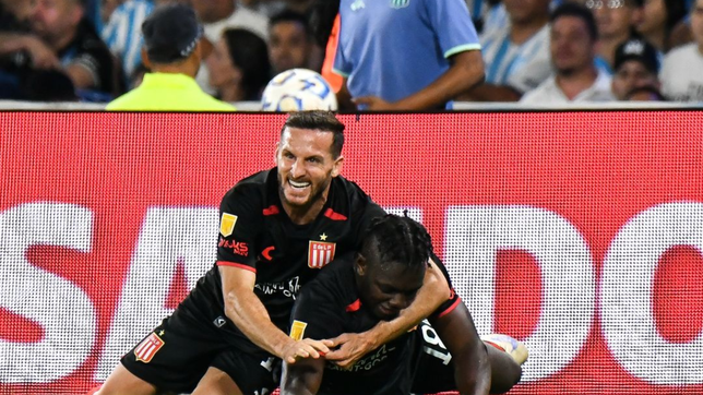 la gastada de estudiantes a racing que revoluciono las redes sociales