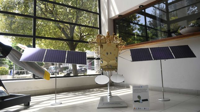 asi es el increible edificio de la facultad de ingenieria donde se diseno el nuevo satelite de la nasa