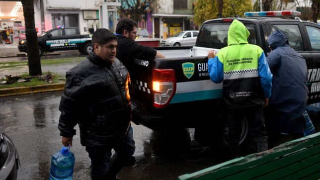 alerta amarillo en la plata: refuerzan tareas de prevencion y monitoreo por las tormentas