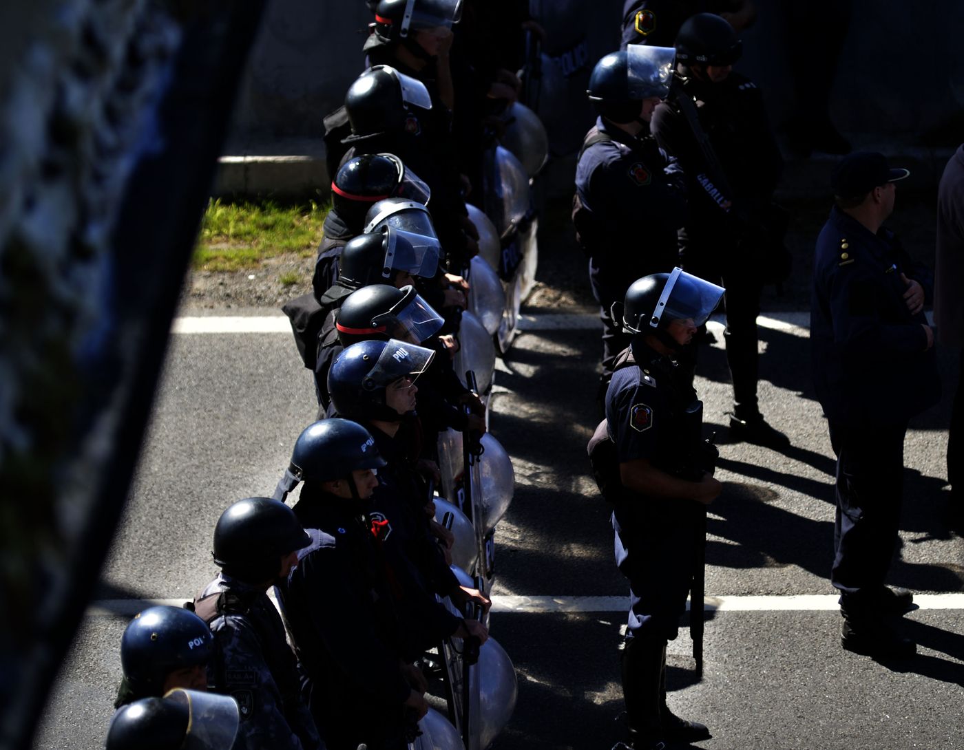organizacion social corte autopista Policia.JPG