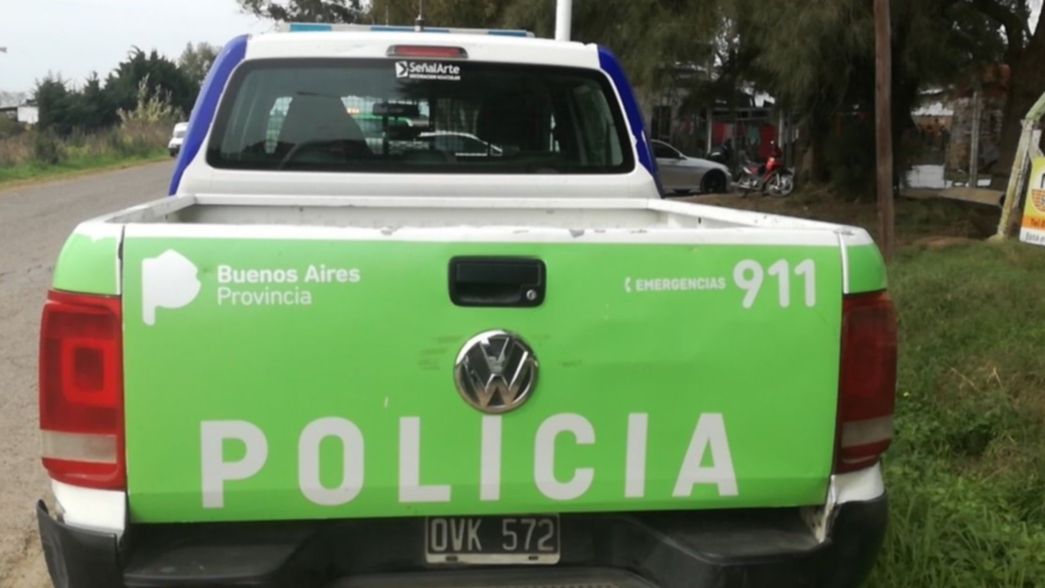 Con un camión robado, se metieron en una quinta para llevarse un cargamento de morrones