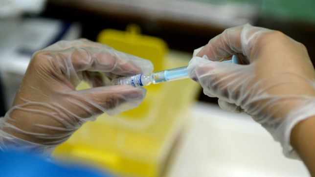 estudian la posibilidad de adelantar las terceras dosis contra el coronavirus