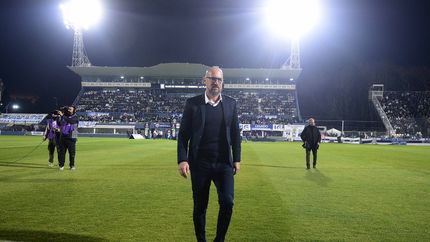 Alejandro Orfila se mostró expectante y con confianza en los jugadores tras la derrota de Gimnasia