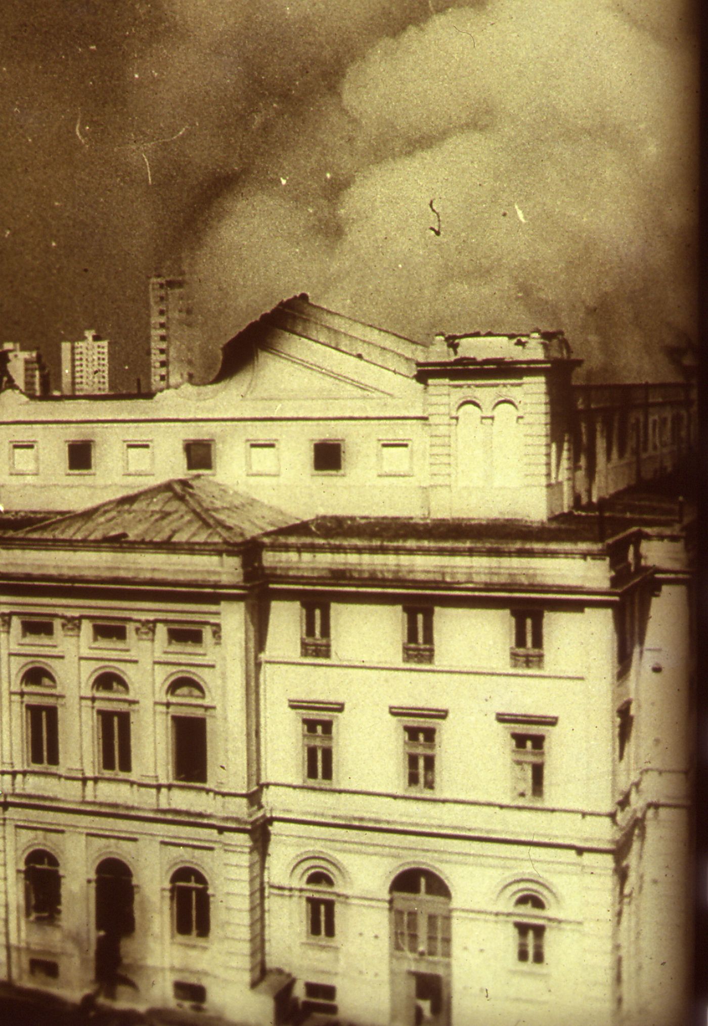 Incendio del Teatro Argentino fotos inéditas (5)